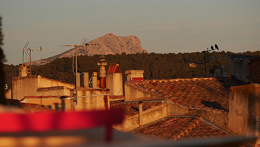 Cration d'un Duplex dans le centre historique d'Aix : Sainte Victoire